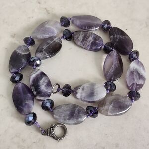 Genuine amethyst beads knotted necklace